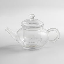 ARAKSA Glass Tea Pot With Strainer